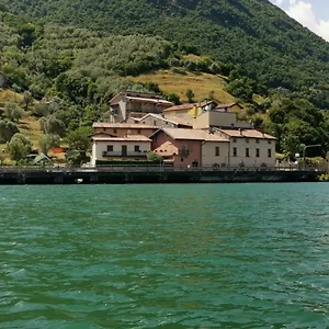 Casa vacanze Di, Tavernola Bergamasca
